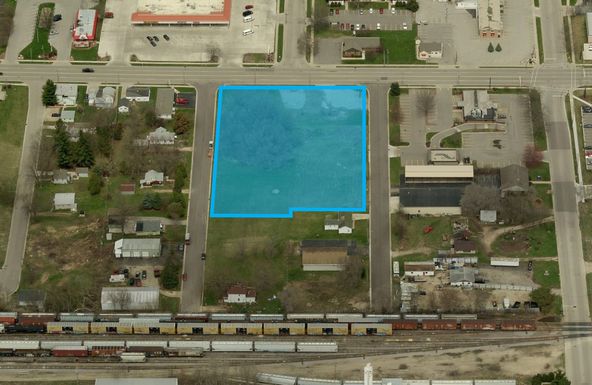 2105 W Court St, Janesville, WI 53548
